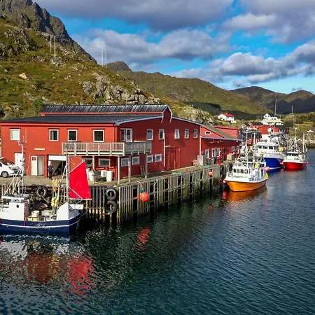 Fish Factory -the Real Lofoten Experience * Баллстад