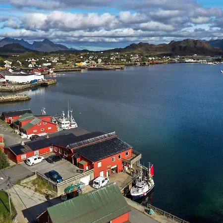 Fish Factory -the Real Lofoten Experience Баллстад