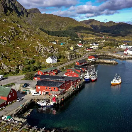 Gjestgiverier Fish Factory -the Real Lofoten Experience Ballstad