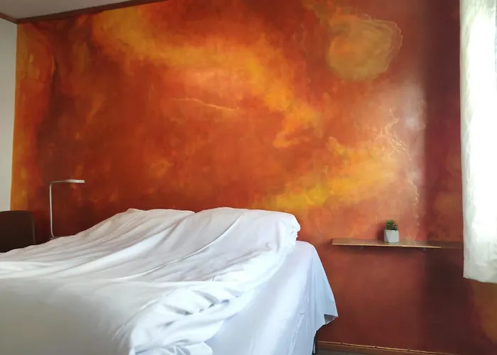 Fish Factory -the Real Lofoten Experience * Ballstad